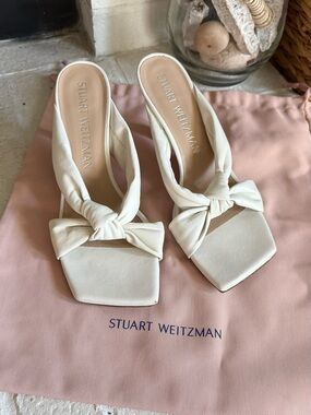 Stuart Weitzman Leather Bow Mules Ivory White Square Toe Heels Size 10 Spain